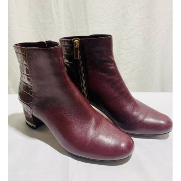 Beautiful Genuine Leather MICHAEL KORS Wine Red Ankle Boots Gold Accents 7.5 - Picture 1 of 10